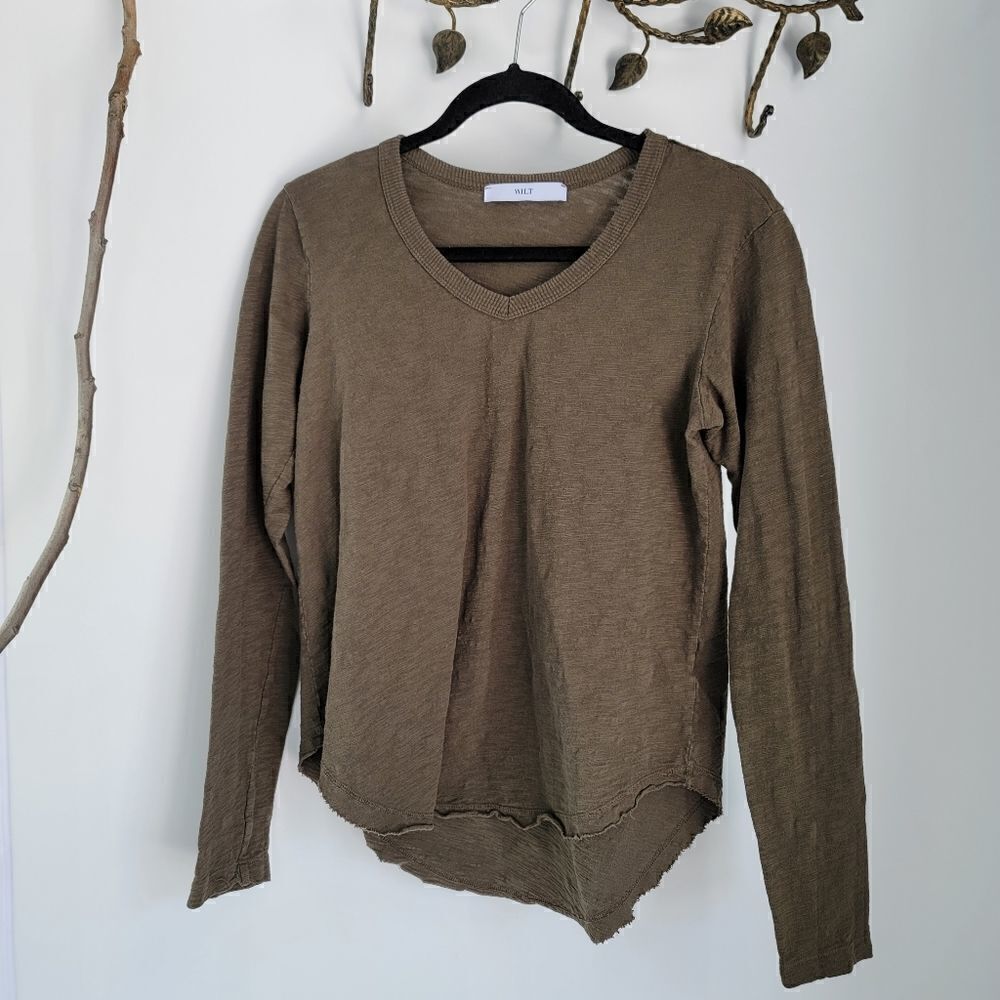 Wilt long sleeve round hem khaki green top